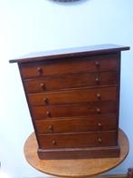 Verzamelaars kastje met 6 lades met diverse hoogtes., Ophalen of Verzenden