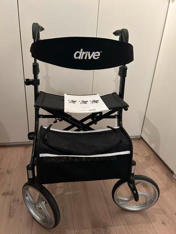 Rollator Drive Nitro - Opvouwbaar en Premium Lichtgewicht beschikbaar voor biedingen