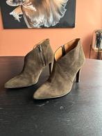 Selected Femme Suède Enkellaarsjes maat 39, Kleding | Dames, Schoenen, Ophalen of Verzenden, Zo goed als nieuw, Bruin, Lage of Enkellaarzen