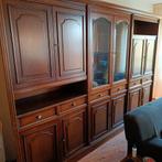 Noten houten wandkast gratis, Huis en Inrichting, Kasten | Buffetkasten, 200 cm of meer, Ophalen of Verzenden, Zo goed als nieuw