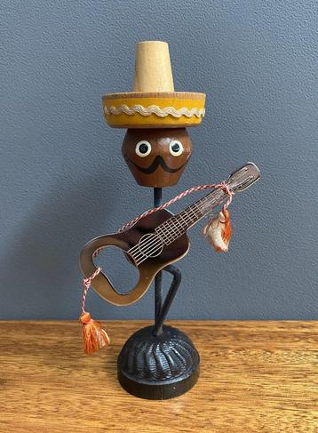 60 jaren Mexicaan OPENER GITAAR met het koord en kwastjes  beschikbaar voor biedingen