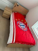 Kinderbed met bureau en nachtkastje, Ophalen, Zo goed als nieuw, Minder dan 45 cm, 70 cm of meer