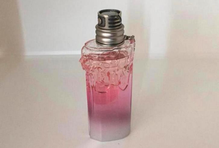 Discontinued Womanity Aqua Légère Thierry Mugler 50 ml, Sieraden, Tassen en Uiterlijk, Uiterlijk | Parfum, Zo goed als nieuw, Ophalen of Verzenden