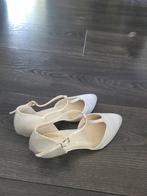 Bruidsschoenen, Kleding | Dames, Schoenen, Ophalen of Verzenden, Zo goed als nieuw, Roze, Sneakers of Gympen