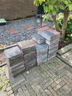 Stenen en bandjes gratis ophalen, Ophalen, Gebruikt, Beton, Klinkers