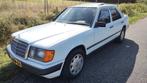Te koop Mercedes W124 nette en eerlijke auto bouwjaar 1986., Automaat, Open dak, Wit, Mercedes-Benz