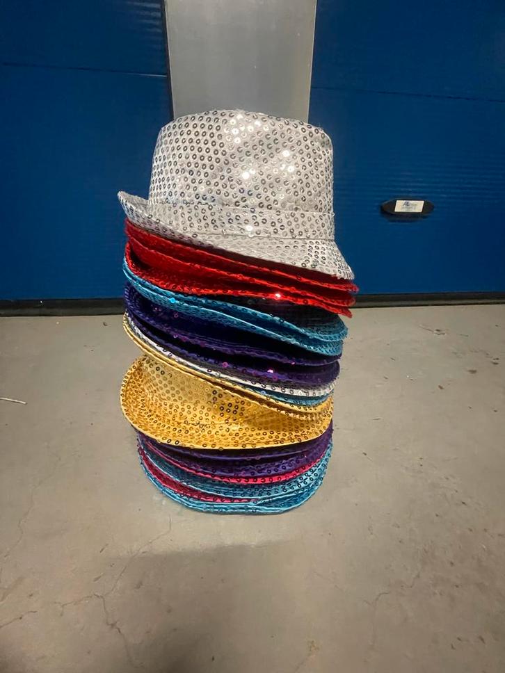 Pailletten michael jackson Hoeden - Nieuw en Kleurrijk!, Kleding | Dames, Hoeden en Petten, Nieuw, Hoed, One size fits all, Ophalen