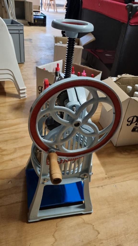 Shaving Ice Machine, Witgoed en Apparatuur, IJsmachines, Zo goed als nieuw, Koelelement, Ophalen