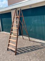 Antieke ladder, Ophalen, Zo goed als nieuw