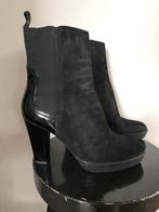 Hogan halfhoge laarsjes. Suede met lakleer. Zwart. 39, Kleding | Dames, Ophalen of Verzenden, Zo goed als nieuw, Zwart