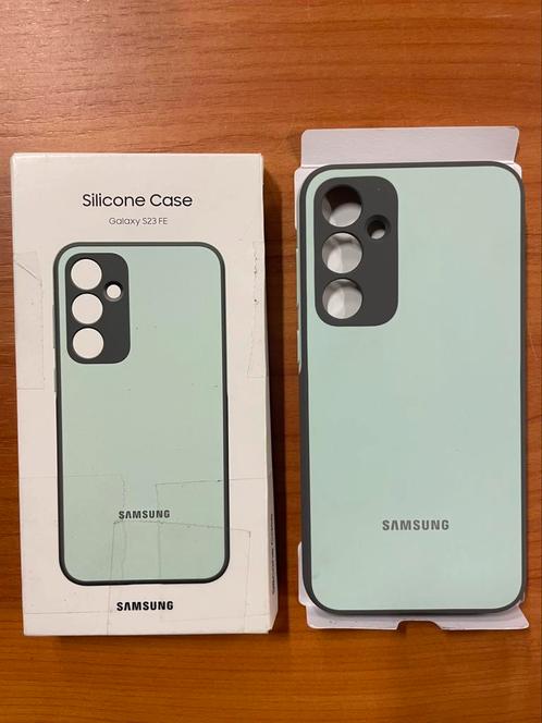Samsung Silicone Hoesje - Galaxy S23 FE - Groen, Telecommunicatie, Mobiele telefoons | Toebehoren en Onderdelen, Refurbished, Samsung