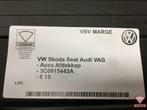 audi vw seat skoda vag accu afdekkap 3c0915443a, Auto-onderdelen, Accu's en Toebehoren, Ophalen of Verzenden, Gebruikt, Audi