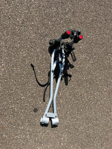 Fietsdrager beschikbaar voor biedingen