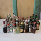 Verzameling miniatuur drank flesjes 55 stuks IN 1 PARTIJ, Verzamelen, Complete verzamelingen en Collecties, Ophalen of Verzenden