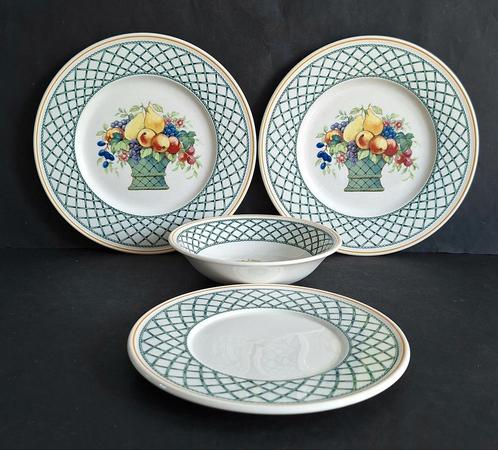 Villeroy&Boch 2 ontbijtborden,schaaltje,gebakschotel.Basket., Huis en Inrichting, Keuken | Servies, Gebruikt, Bord(en), Overige stijlen