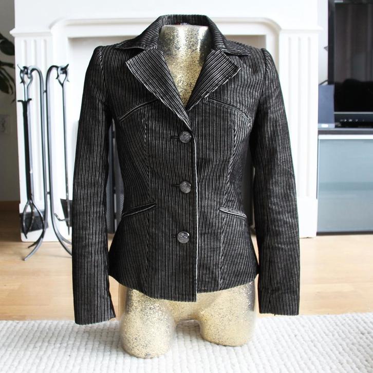 Super Mooi Morgan Jasje (S) € 25,-, Kleding | Dames, Jasjes, Kostuums en Pakken, Zo goed als nieuw, Jasje, Maat 36 (S), Overige kleuren
