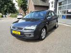 Ford Focus Wagon 1.6-16V Futura Airco Cruise, 1596 cc, Gebruikt, Zwart, 4 cilinders
