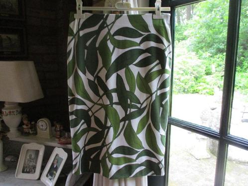 mj/MARCCAIN/rok/rokje/maat N 3/ groen met ecru, Kleding | Dames, Rokken, Zo goed als nieuw, Maat 38/40 (M), Groen, Onder de knie