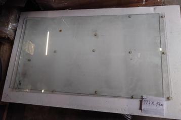 Te koop: 2x Glasplaat  beschikbaar voor biedingen