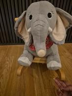 Hobbeldier  olifant, Ophalen