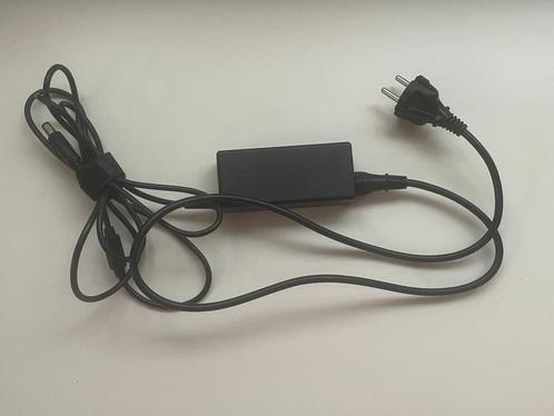 D215 Dell adapter 65.0 w Oplader Lader, Computers en Software, Laptop-opladers, Gebruikt, Ophalen of Verzenden