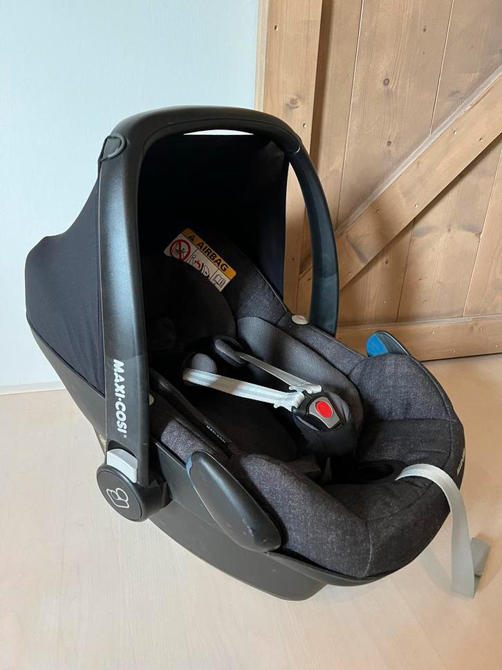 Maxi-Cosi Pebble Pro i-Size, Kinderen en Baby's, Autostoeltjes, Zo goed als nieuw, Maxi-Cosi, 0 t/m 13 kg, Autogordel of Isofix