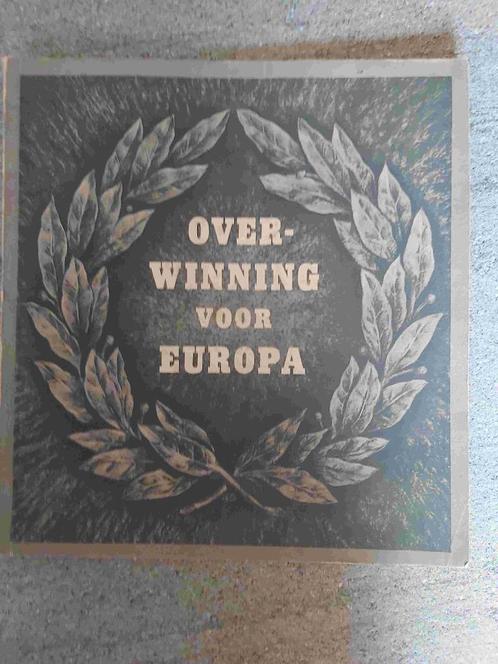 Overwinning Europa Nederland Oostfront Brigade Duitsland, Verzamelen, Militaria | Tweede Wereldoorlog, Overige soorten, Boek of Tijdschrift