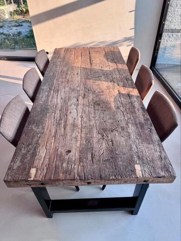 Massief eiken wagondelen eettafel stalen frame 6 persoons beschikbaar voor biedingen