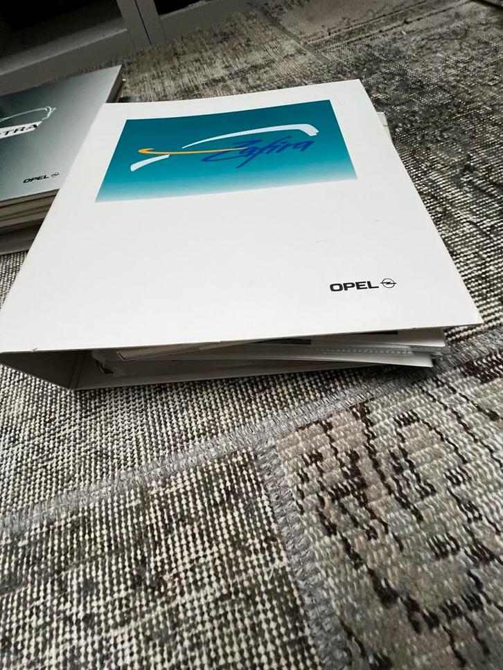 Opel Zafira Documentatie Verzameling OPC, Boeken, Auto's | Folders en Tijdschriften, Gelezen, Opel, Ophalen of Verzenden