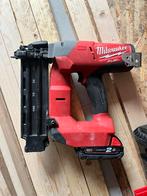 Milwaukee M18 CN18GS tacker, Ophalen of Verzenden, Zo goed als nieuw