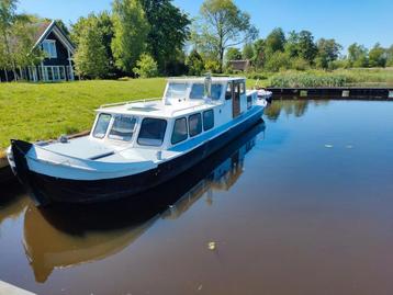 Praam / platbodem / drijvend tiny house / vakantiehuis  beschikbaar voor biedingen