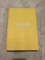 Versace Catwalk Boek - Mode Collectie, Ophalen, Nieuw, Couturiers