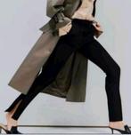2 zwarte pantalons met split NIEUW!! €20 per stuk(2 voor €35, Ophalen, Nieuw, Maat 38/40 (M), Zwart