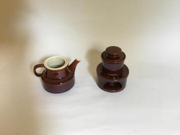 Vintage Koffiekan met Filter en Warmhouder Bruin Keramiek Se beschikbaar voor biedingen