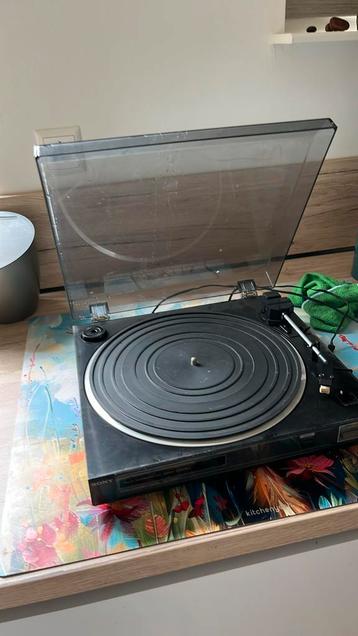 Platenspeler sony beschikbaar voor biedingen