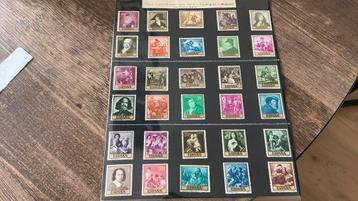 #23Kleine verzameling zegels Spanje met plakker beschikbaar voor biedingen