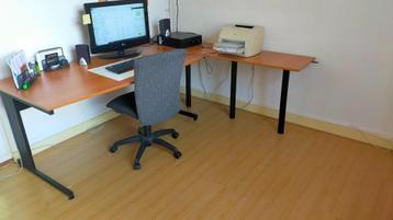 bureau beschikbaar voor biedingen