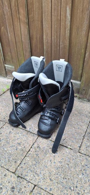 Salomon Skischoenen - Maat 24.5 (= ca eu-maat 39) beschikbaar voor biedingen