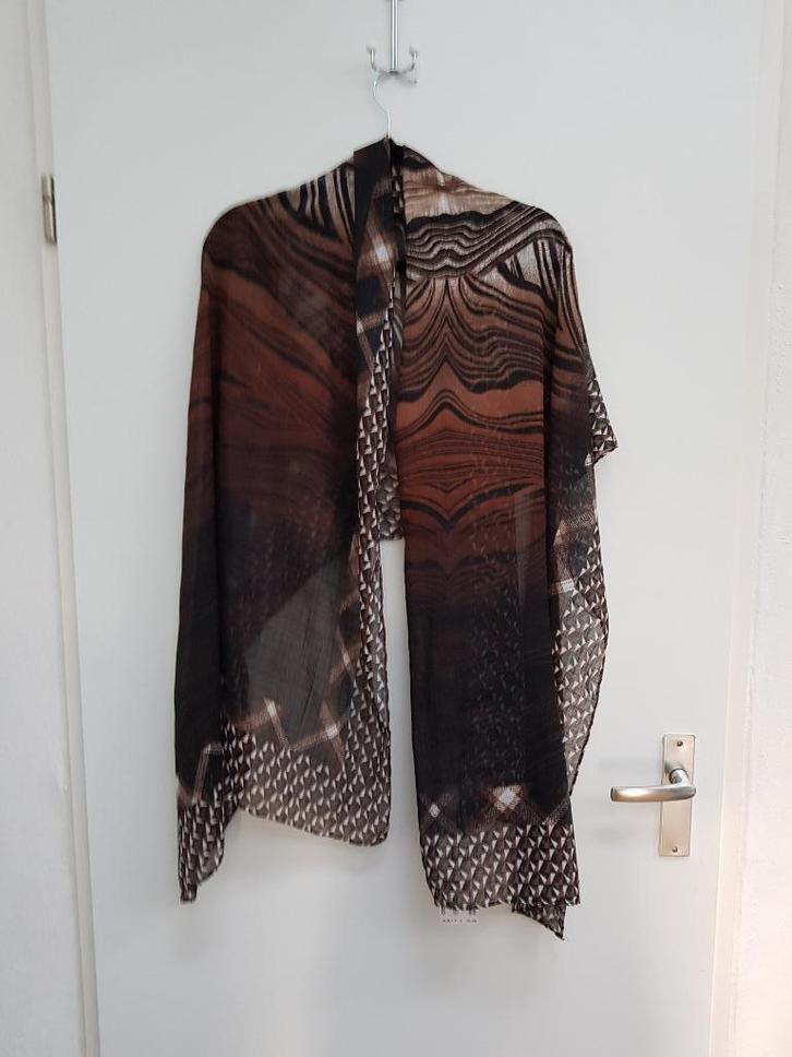 Nieuwe Gerry Weber sjaal, zwart, bruin en wit. Met kaartje, Kleding | Dames, Mutsen, Sjaals en Handschoenen, Nieuw, Sjaal, Maat 46/48 (XL) of groter