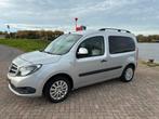 Mercedes-Benz Citan 1.2 84 KW 2016 Grijs, Auto's, 1328 kg, Zwart, 4 cilinders, 114 pk