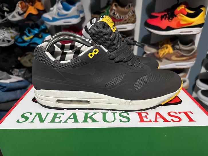 Nike AM1 Home Turf Paris - Maat 46 - OG Box US12, Kleding | Heren, Schoenen, Gedragen, Sneakers of Gympen, Zwart, Ophalen of Verzenden