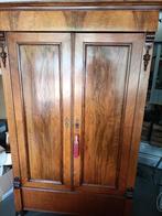 Antieke kast, Ophalen