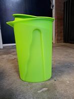 Tupperware sapkan schenkkan 1 liter, Ophalen of Verzenden, Zo goed als nieuw, Groen, Beker of Kan
