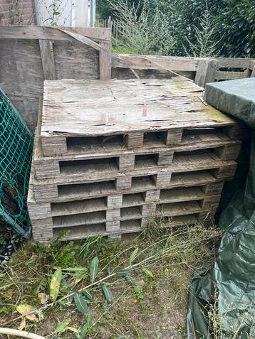 11 Houten Pallets - Gebruikt beschikbaar voor biedingen