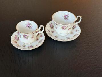 Royal Albert koffie- en theekop ‘Sweet Violets’ beschikbaar voor biedingen