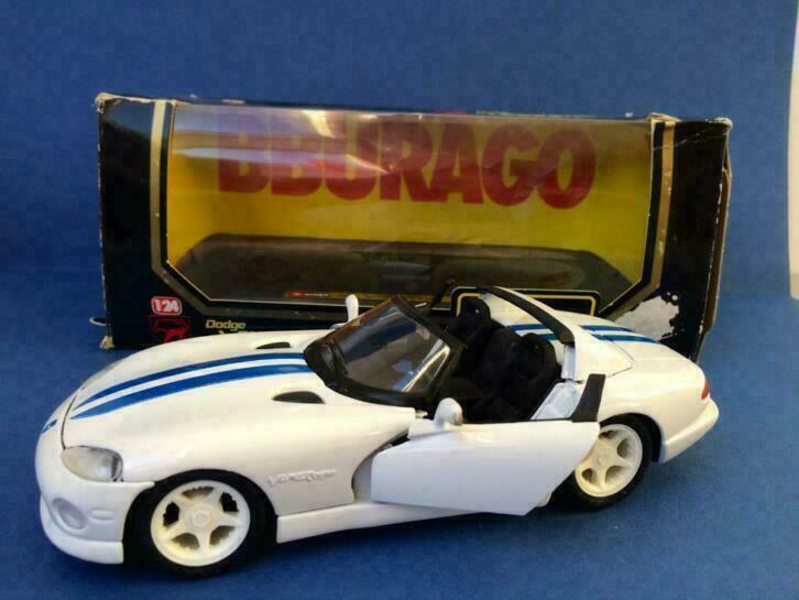 Burago Dodge Viper rt/10 - blauwwit 1/24, Hobby en Vrije tijd, Modelauto's | 1:24, Nieuw, Bburago, Ophalen of Verzenden