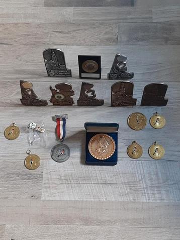 Trofeeën N. B. v. V. beschikbaar voor biedingen