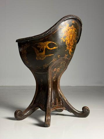 Venetiaanse Gondola Chair 18e eeuw beschikbaar voor biedingen