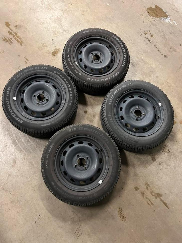 Ford Fiesta winterbanden, Auto-onderdelen, Banden en Velgen, Banden en Velgen, Winterbanden, 15 inch, 195 mm, Personenwagen, Nieuw