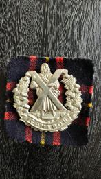 Mooie originele WW2 capbadge Cameron Highlanders., Ophalen of Verzenden, Landmacht, Engeland, Embleem of Badge